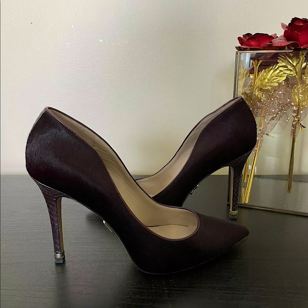 Michael Kors Collection Avra calf hairs pumps in Bordeaux
